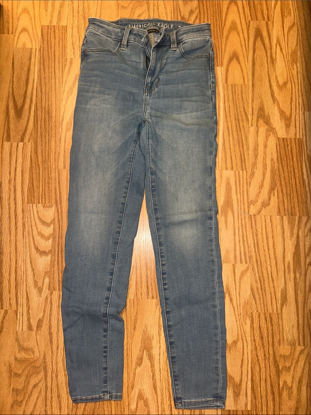 American Eagle Outfitters Skinny Jeans in Light Blue Wash